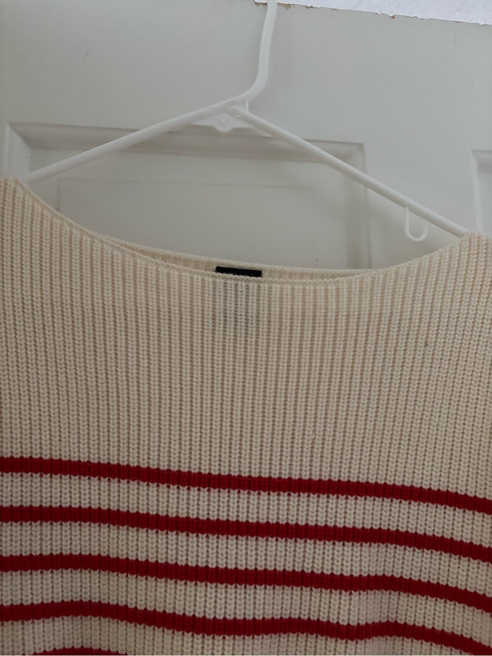 GAP Cream and Red Striped Crew Sweater - Picture 2 of 4